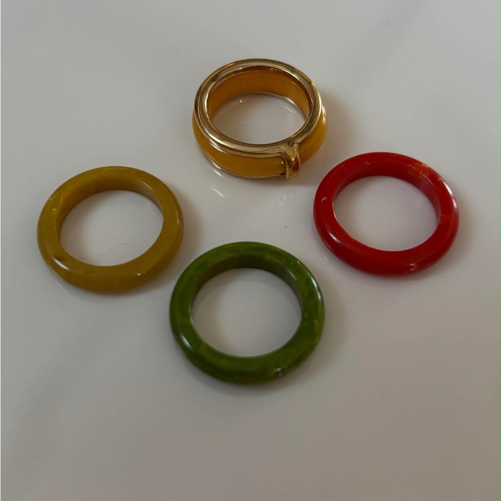 Avon “Color go round” interchangeable ring